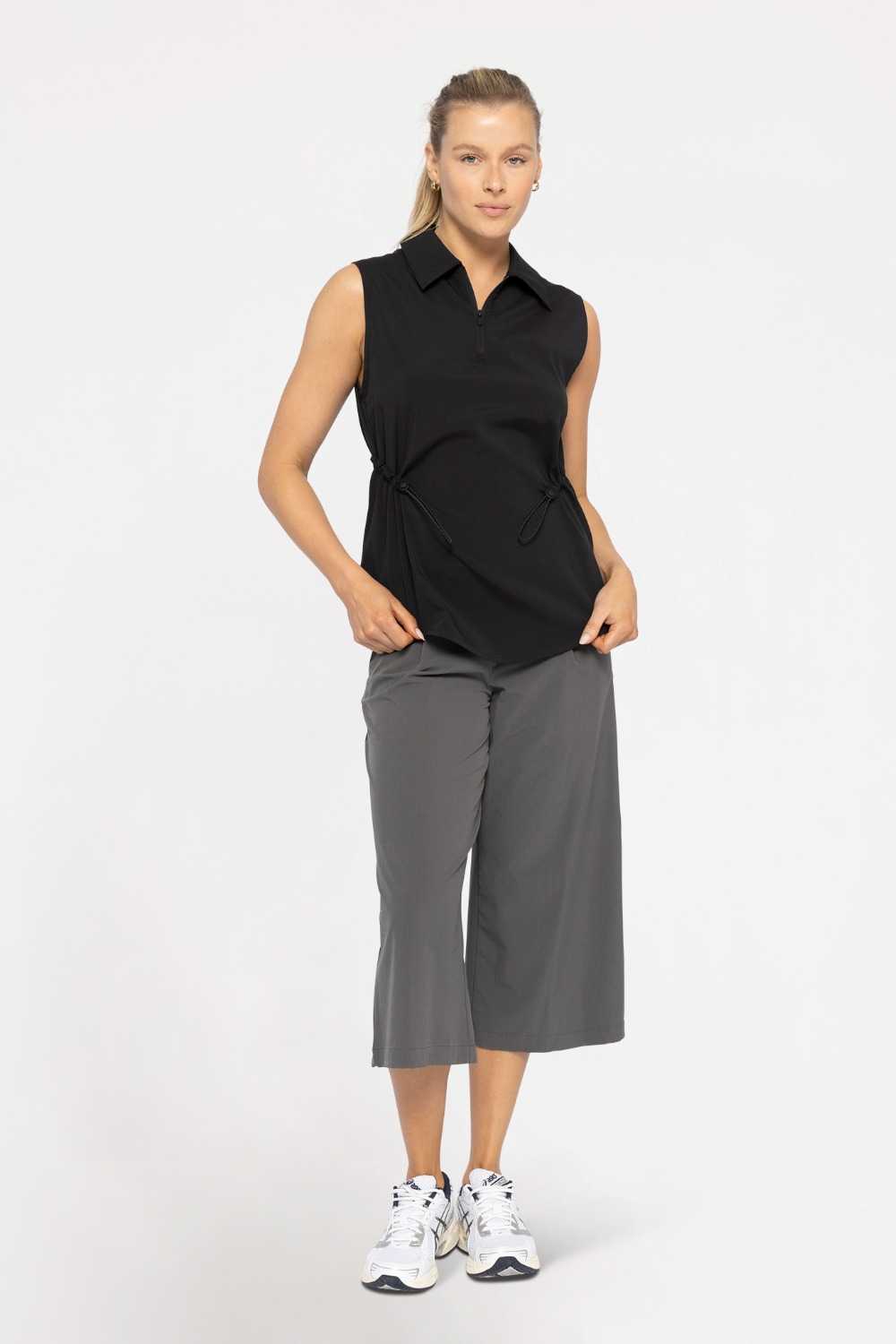 CHIC EASE COLLARED TANK Black
