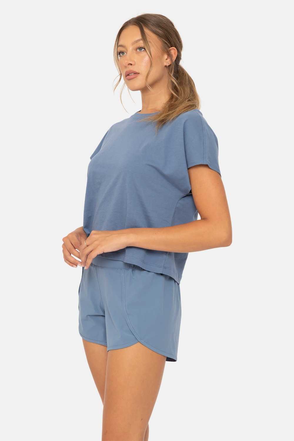 Core Cotton Boxy Tee Washed denim