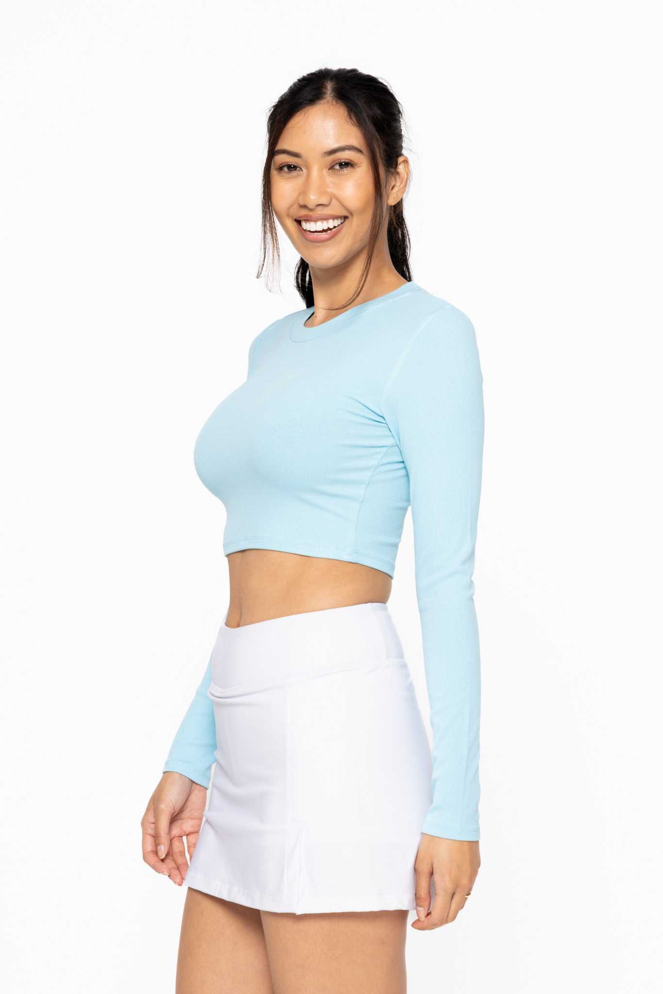 Essential Micro-Ribbed Long-Sleeved Cropped Athleisure Top Bright blue