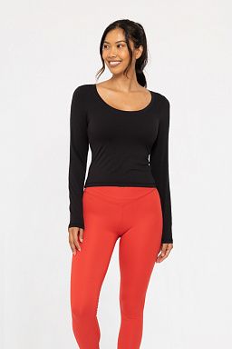 GREEN Scoop Neck Active Long Sleeve Black