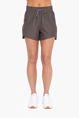 Nylon Blend Active Cargo Shorts