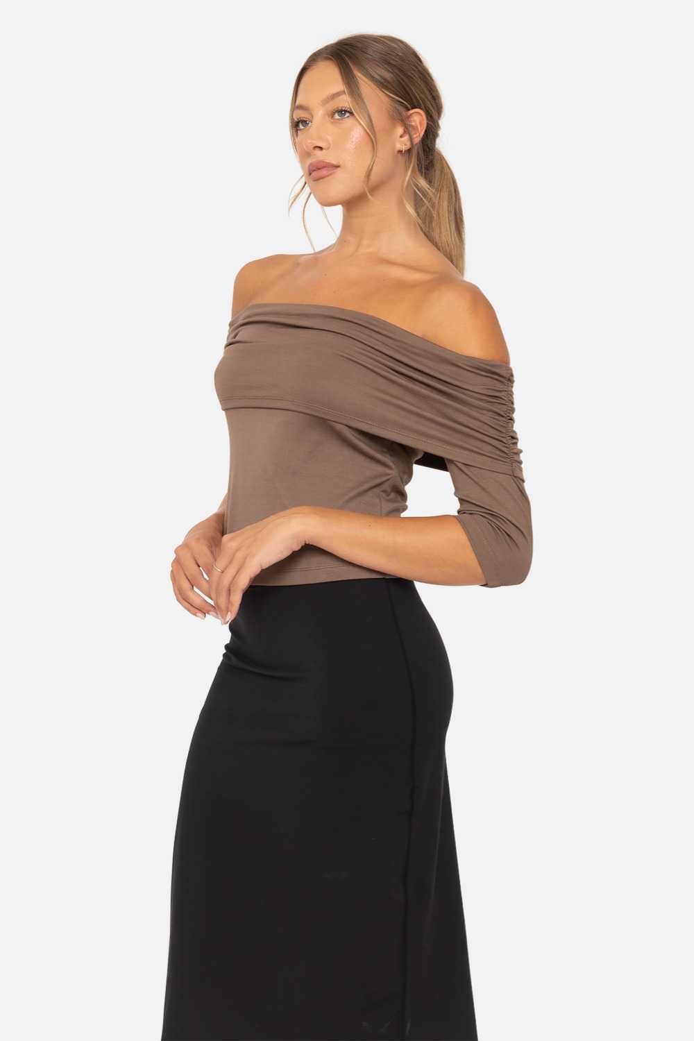 Off the Shoulder Ruched Top Java