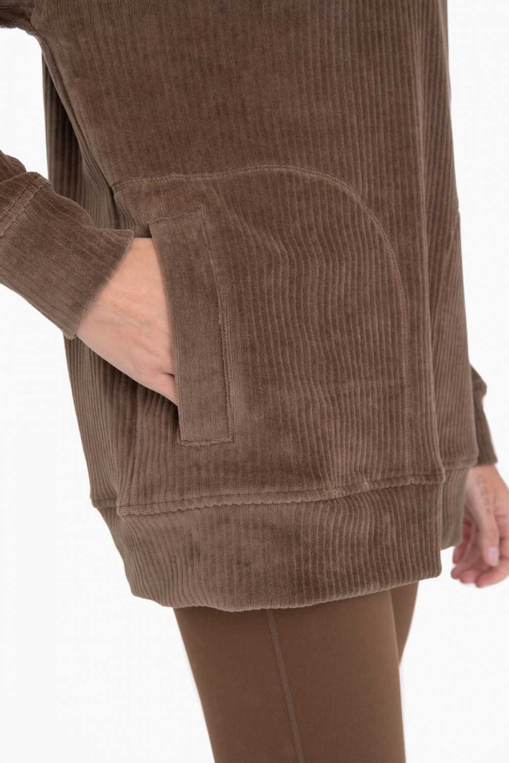 Oversized Collared Corduroy Pullover