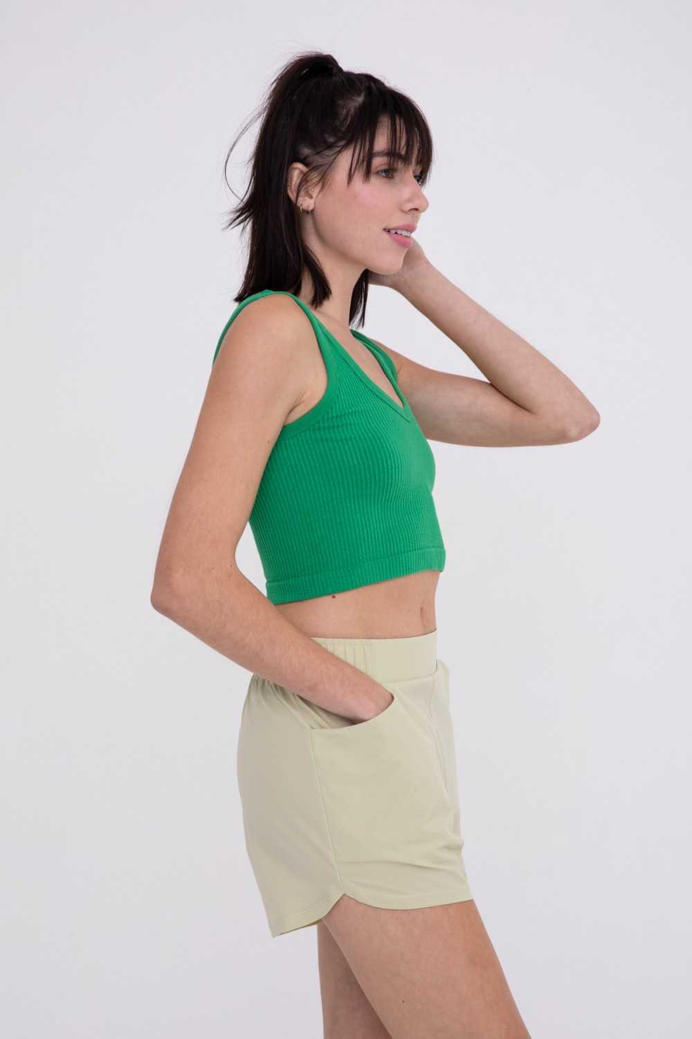 Ribbed Seamless Cropped Tank Top