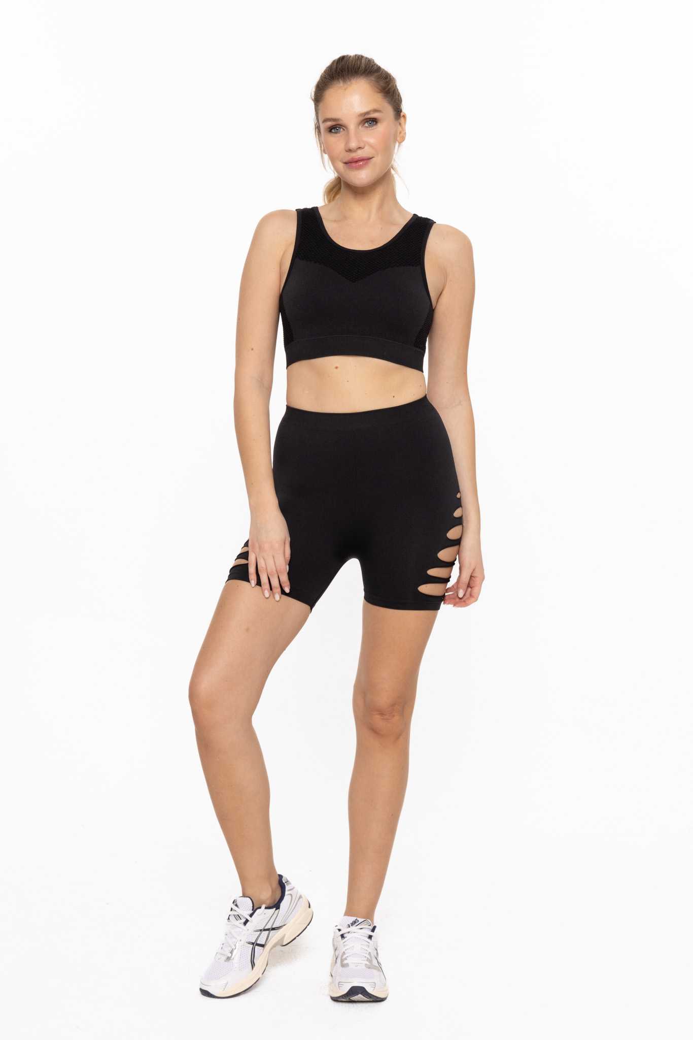 Seamless Laser Cut Sports Bra Black