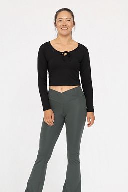 Soft Scoop Long Sleeve Active Top Black