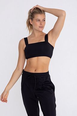 Solid Square Neck Sports Bra