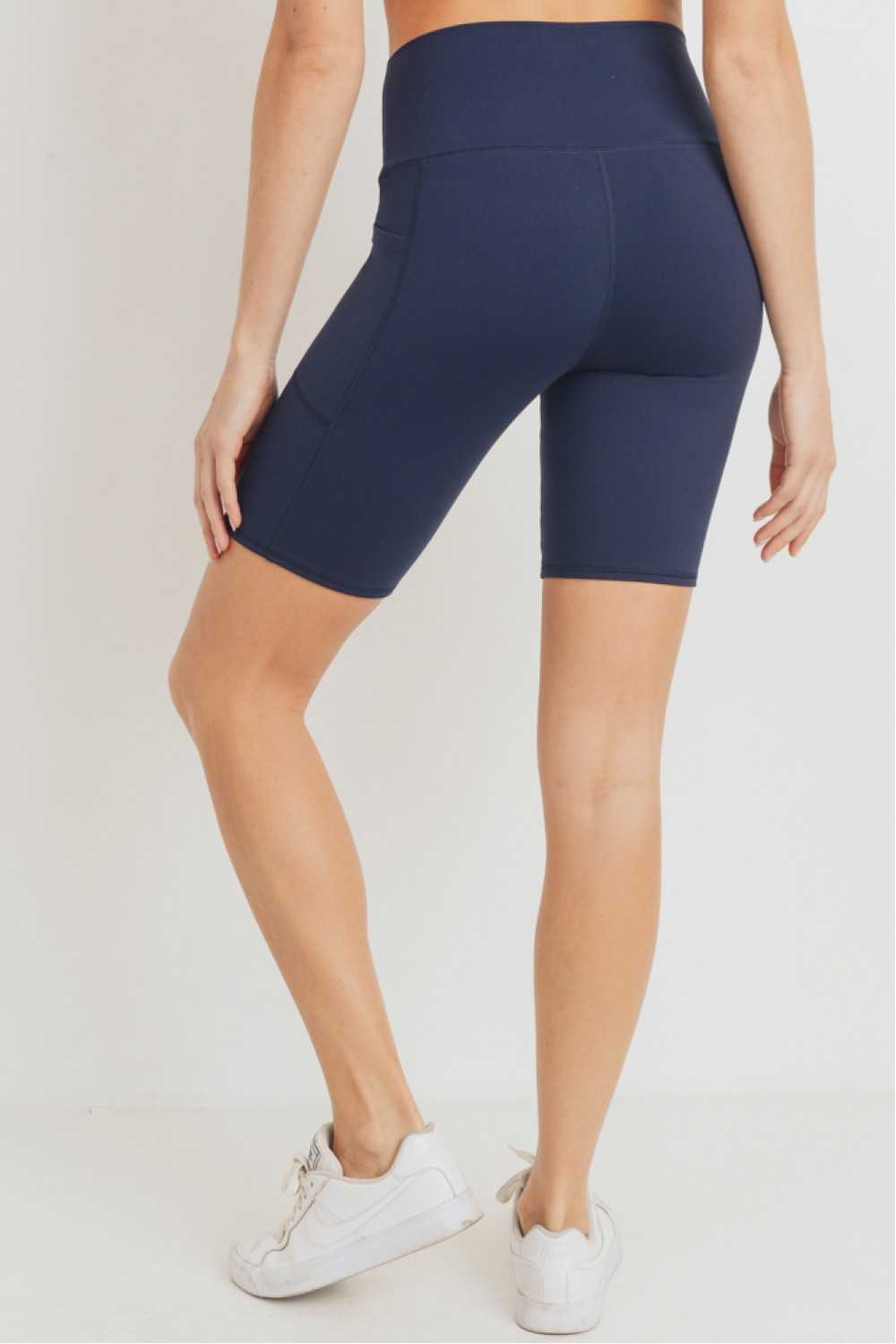 Tapered Band Essential Biker Shorts