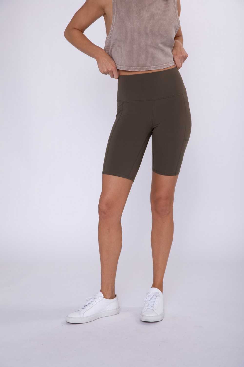Tapered Band Essential Biker Shorts