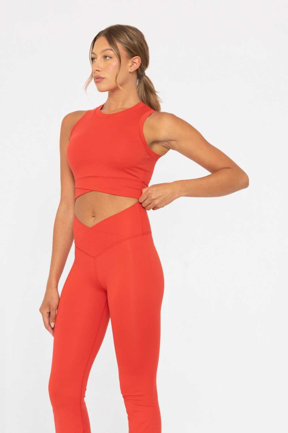 Venice Crossover Active Top Cherry
