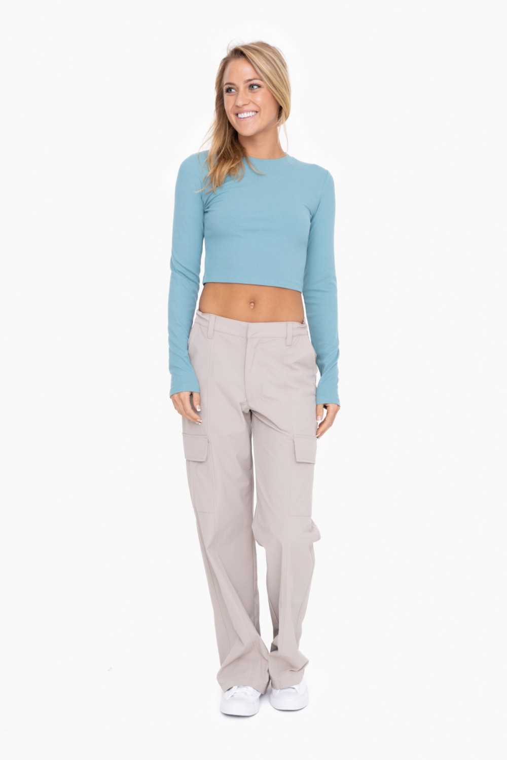 Essential Micro-Ribbed Long-Sleeved Cropped Athleisure Top