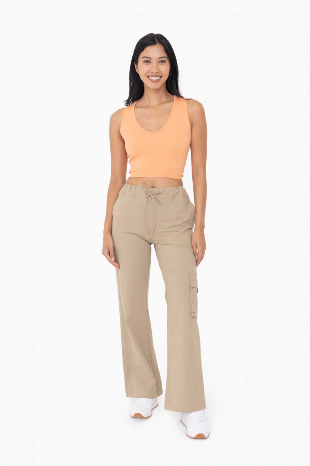Seamless Ribbed V-Neck Crop Top