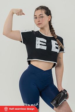 Oversized crop top GAME ON